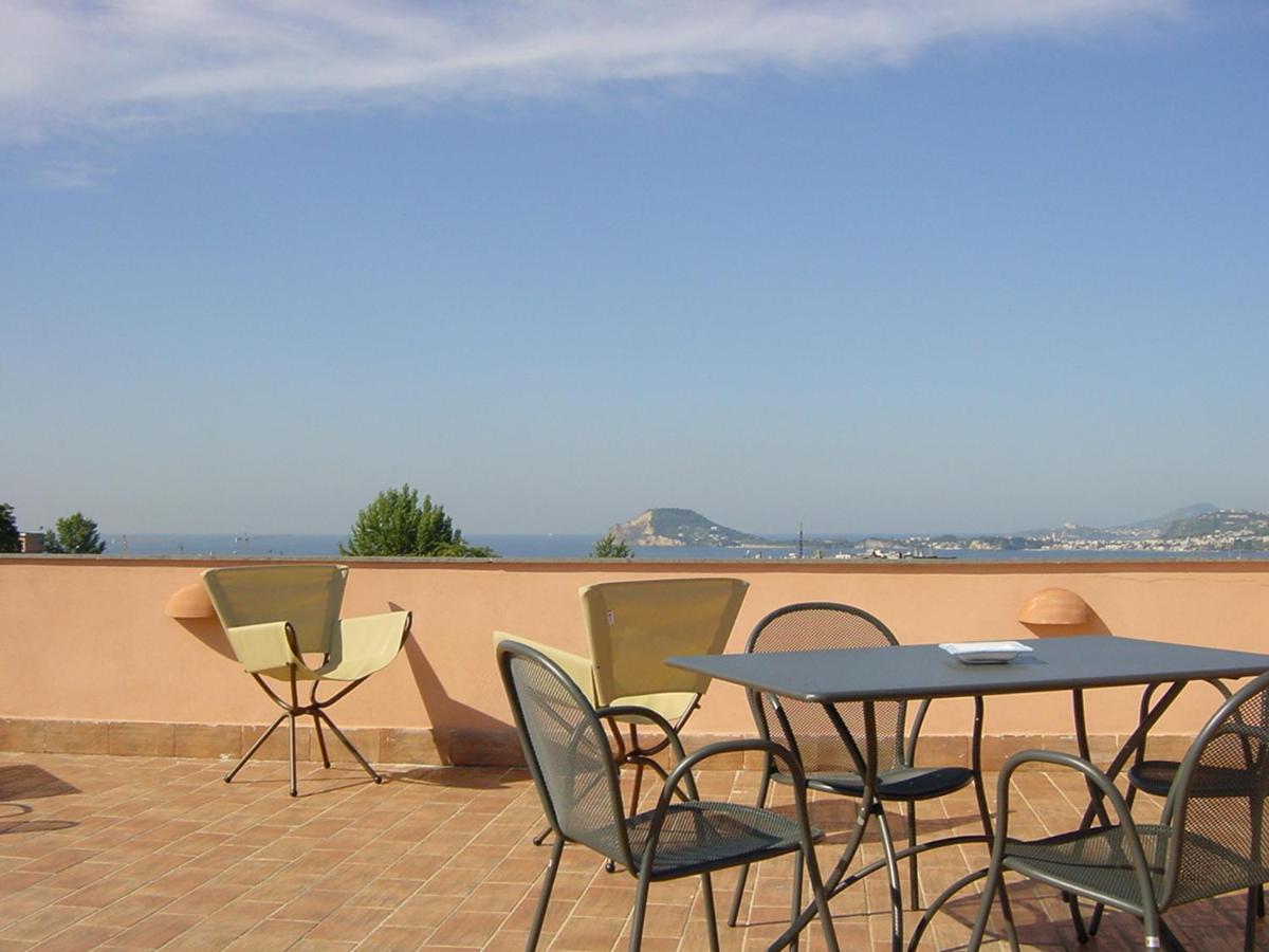 Flegrea House Aparthotel Ποτσουόλι Εξωτερικό φωτογραφία