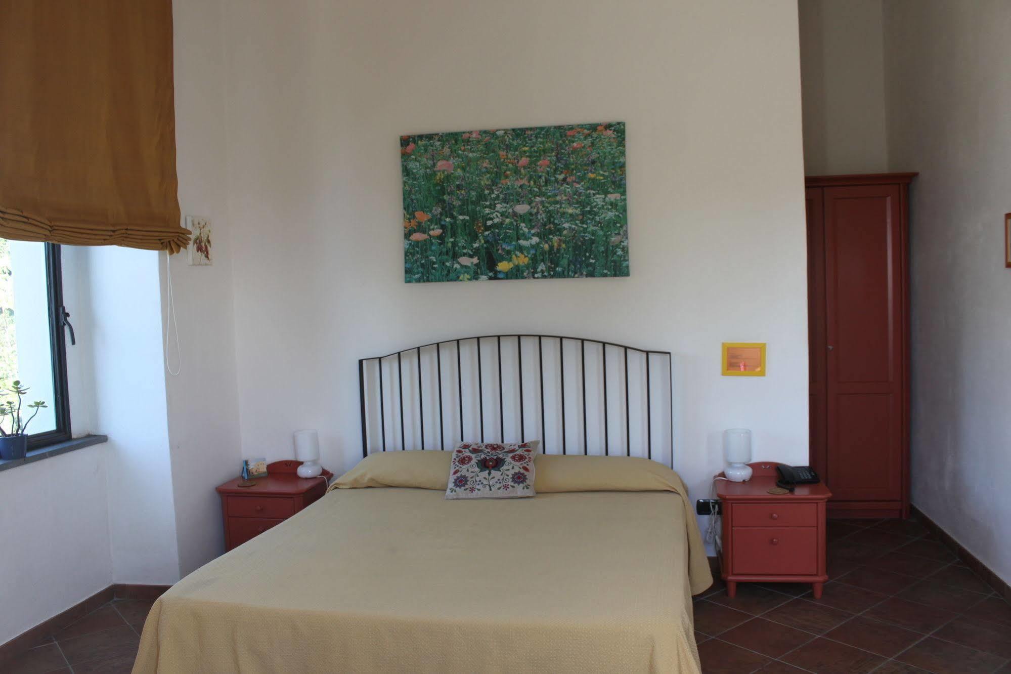 Flegrea House Aparthotel Ποτσουόλι Εξωτερικό φωτογραφία
