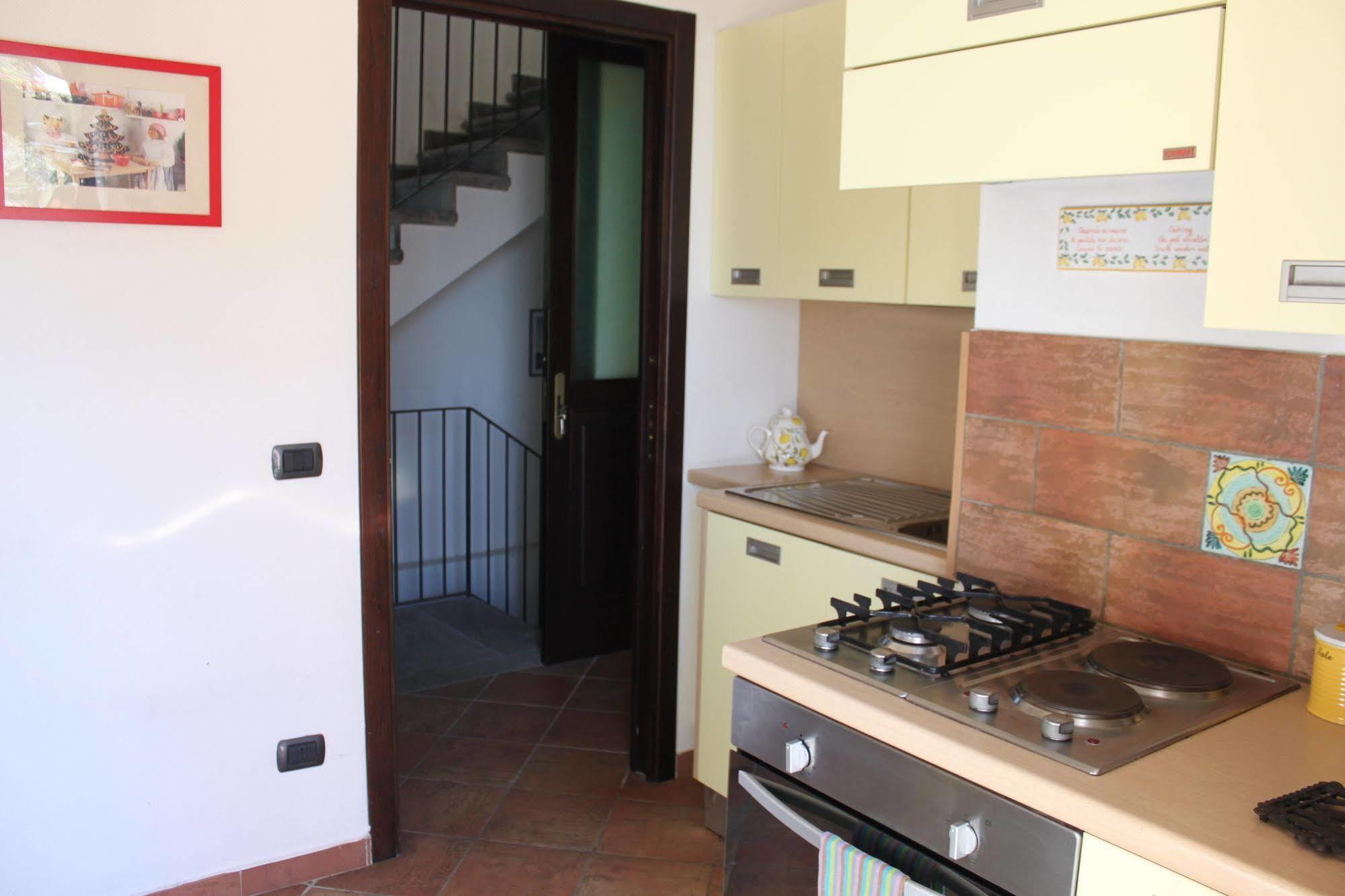 Flegrea House Aparthotel Ποτσουόλι Εξωτερικό φωτογραφία